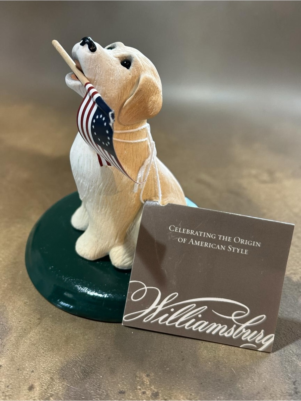 RARE 2005 Byers Choice Williamsburg Patriotic Retriever Yellow Lab Dog W/ TAG